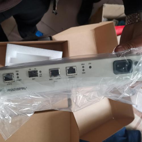 光纤收发器,光设备